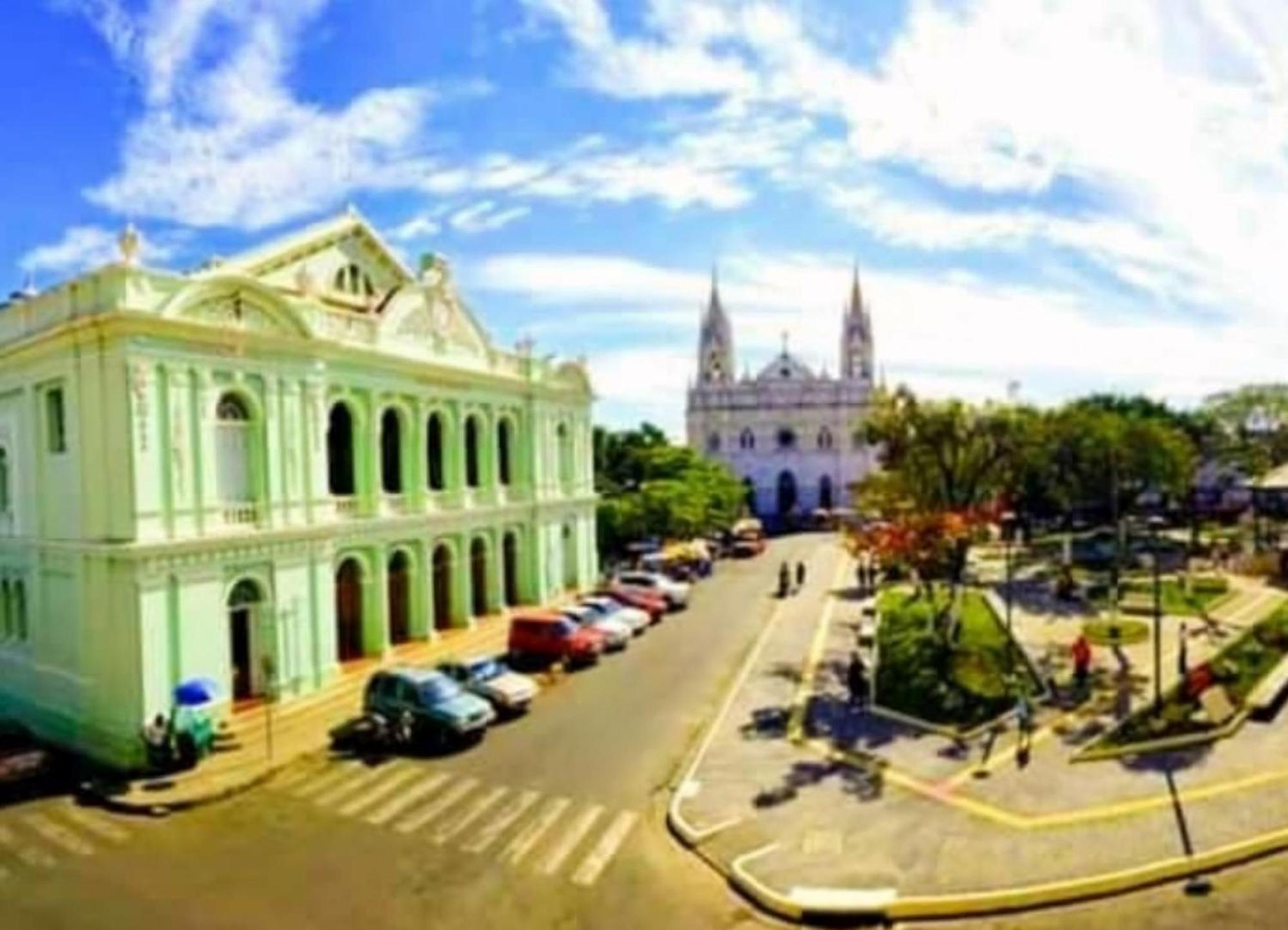 Casa Central De Σάντα Άνα Εξωτερικό φωτογραφία